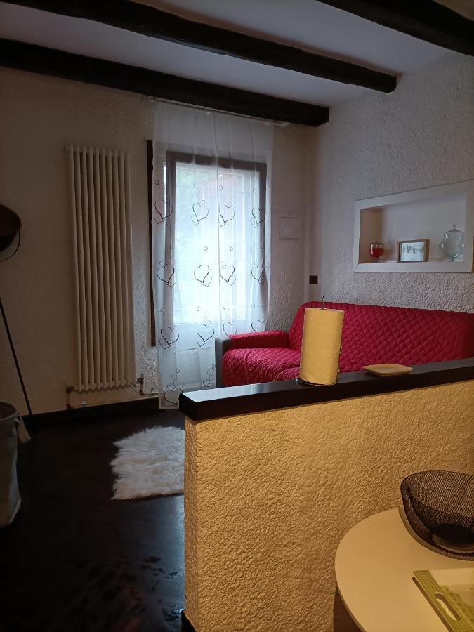 Le Due Torri Bologna Apartment Luaran gambar