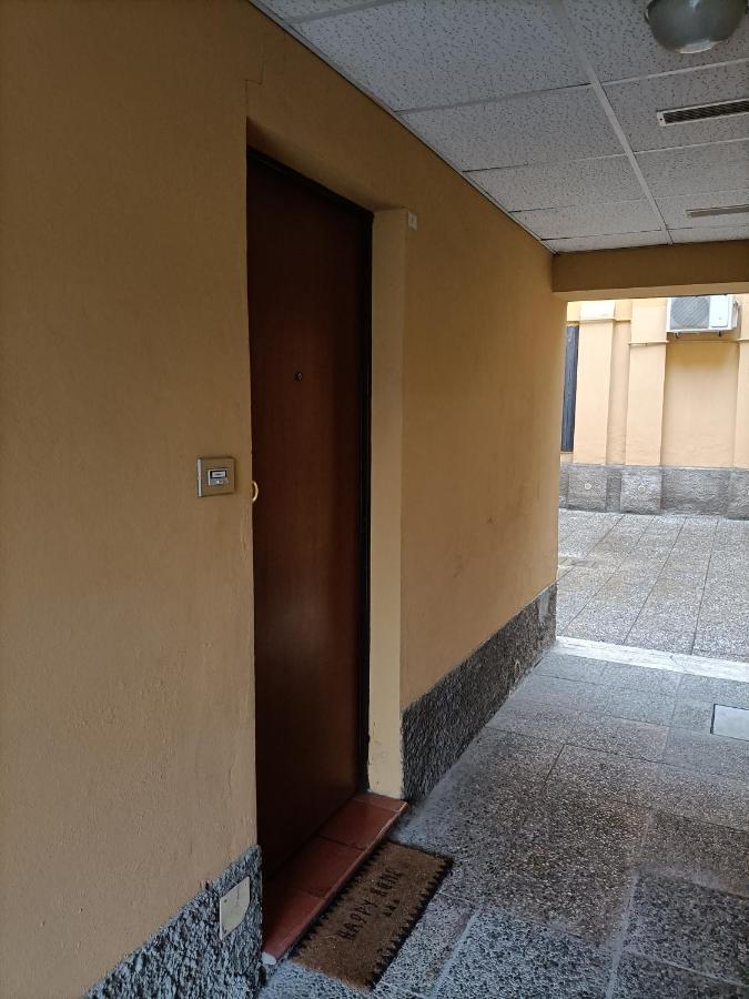 Le Due Torri Bologna Apartment Luaran gambar